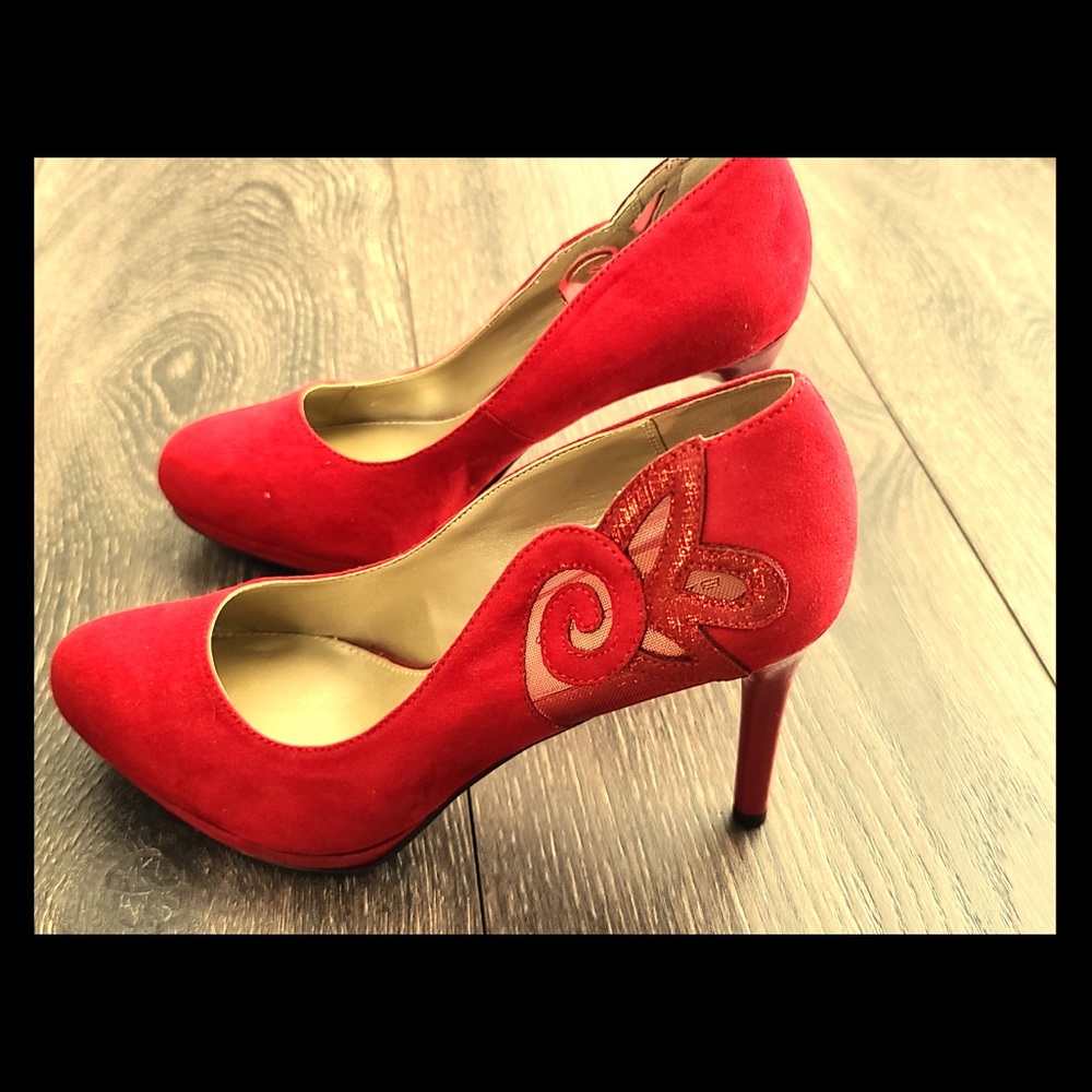 Red suede Shoes